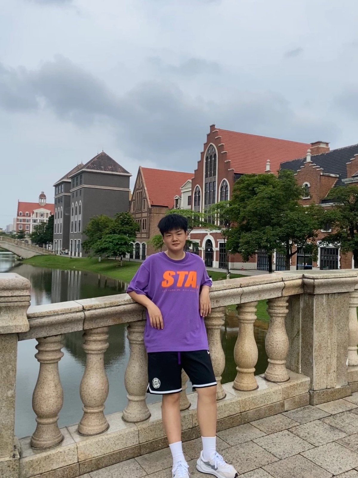 蒋雪萍.jpg 蒋雪萍.jpg