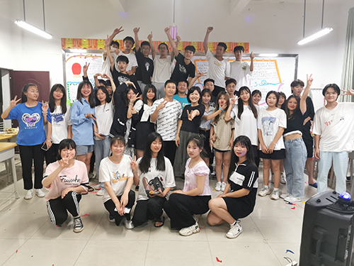 旅游193班.jpg 旅游193班.jpg